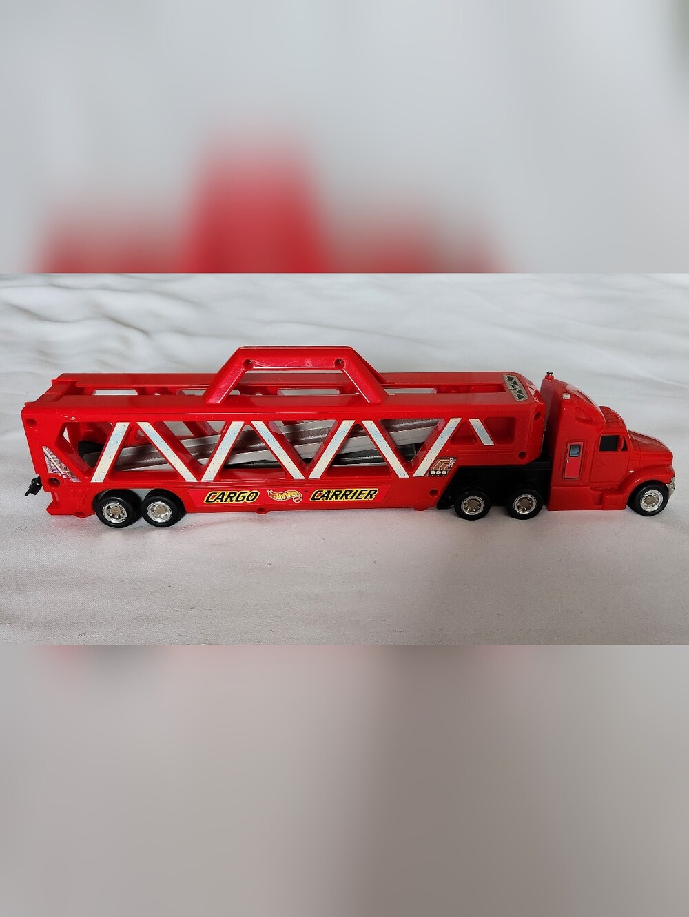 Vintage Hot Wheels Cargo Carrier Hauler Truck Mattel 1997 Red Transport 19" Long